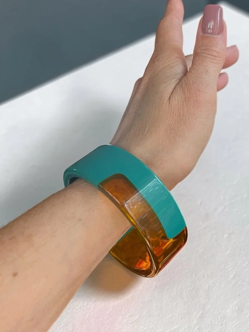 Vintage Color Block Amber Turquoise Acrylic Bangle Bracelet